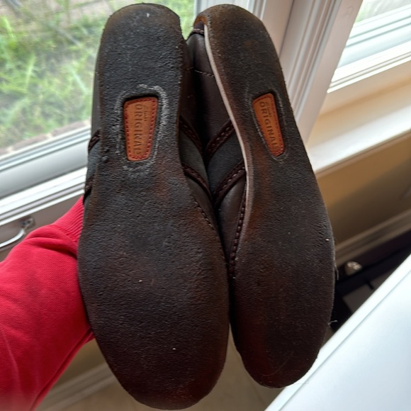 2 pairs of Clarks leather/nubuck shoes - Picture 3 of 7
